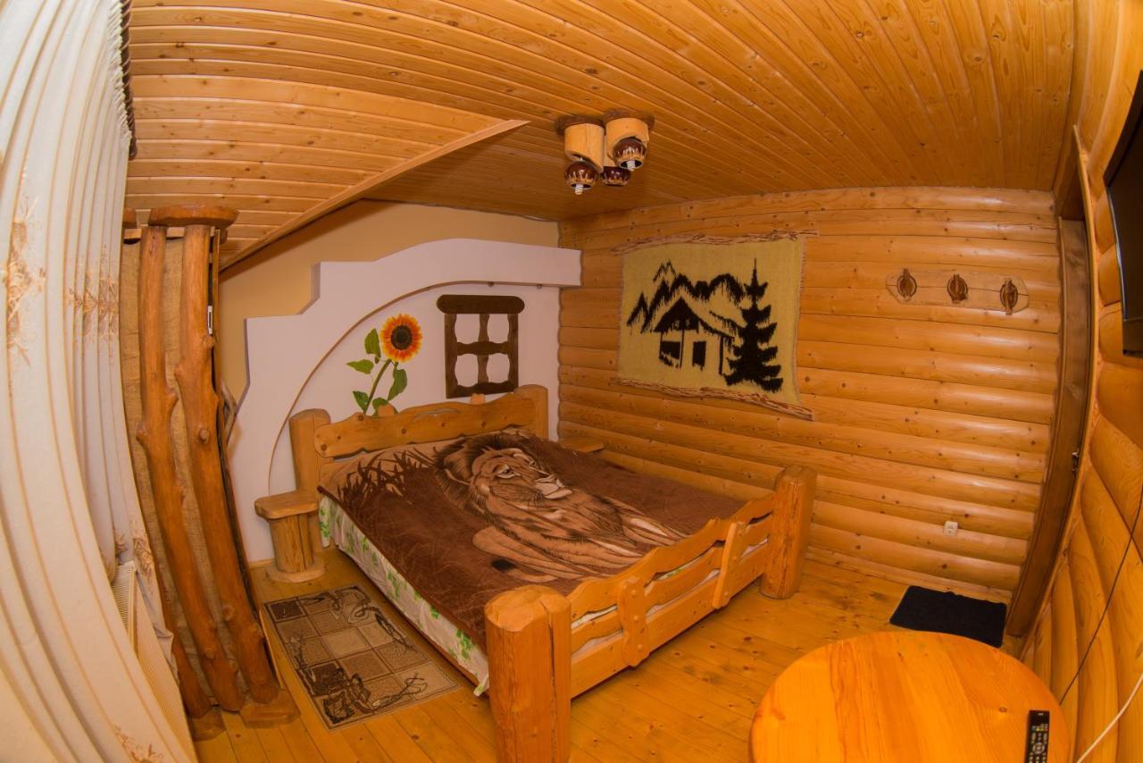 Садиба Вежа Verkhovyna Extérieur photo