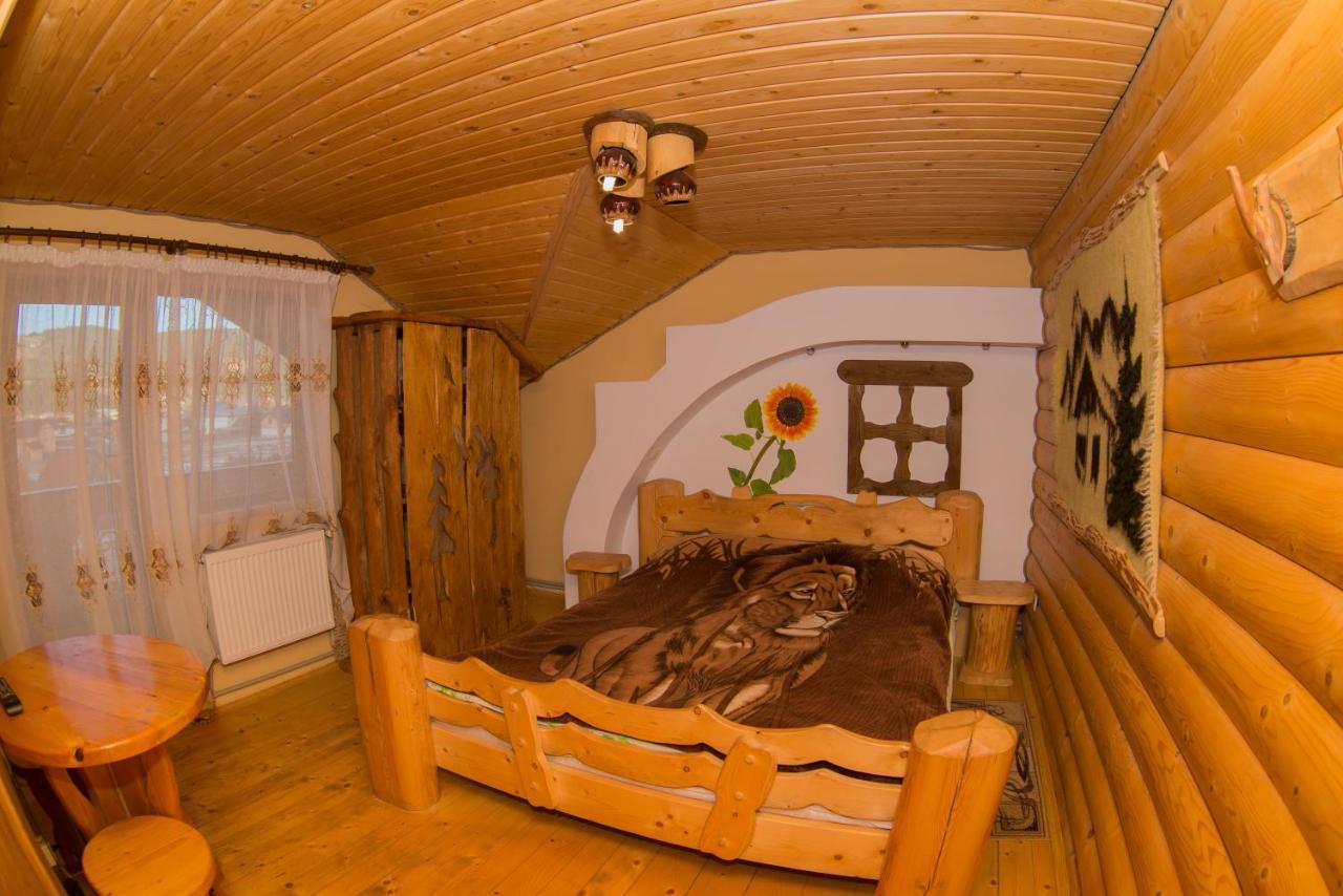 Садиба Вежа Verkhovyna Extérieur photo